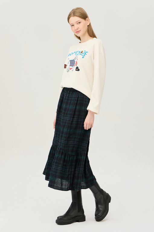 https://img.benettonmall.com/PARTS/KB/24F/BASK55461DE_MB_D5.jpg