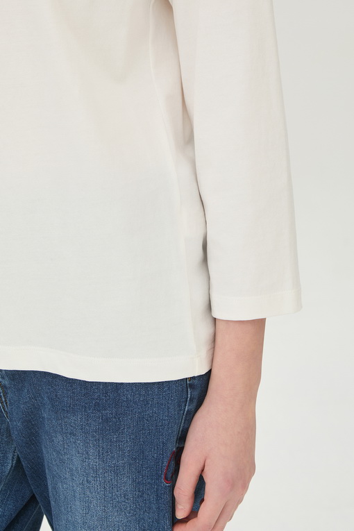 https://img.benettonmall.com/PARTS/KB/24F/BATS12441WH_MB_D3.jpg
