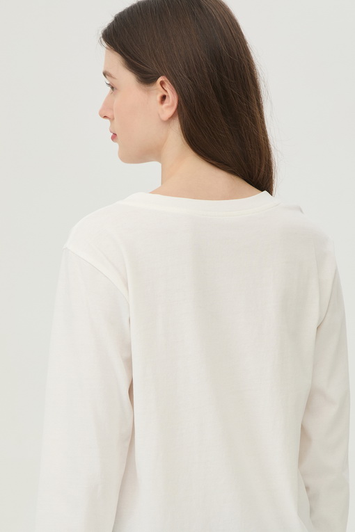 https://img.benettonmall.com/PARTS/KB/24F/BATS12441WH_MB_D4.jpg