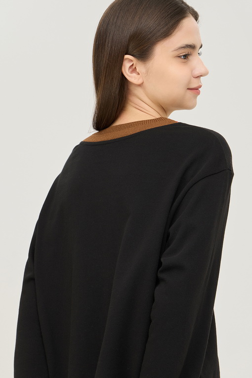 https://img.benettonmall.com/PARTS/KB/24F/BATS50461BK_MB_D3.jpg