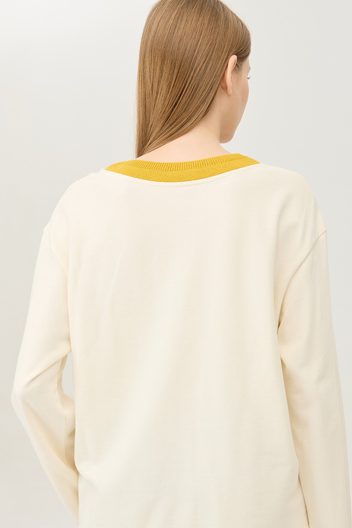 https://img.benettonmall.com/PARTS/KB/24F/BATS50461IV_MB_D3.jpg