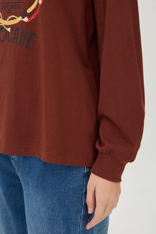 https://img.benettonmall.com/PARTS/KB/24F/BATS52461WI_MB_D4.jpg