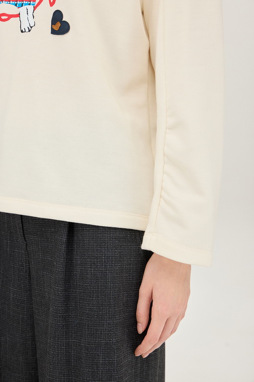 https://img.benettonmall.com/PARTS/KB/24F/BATS58461IV_MB_D4.jpg