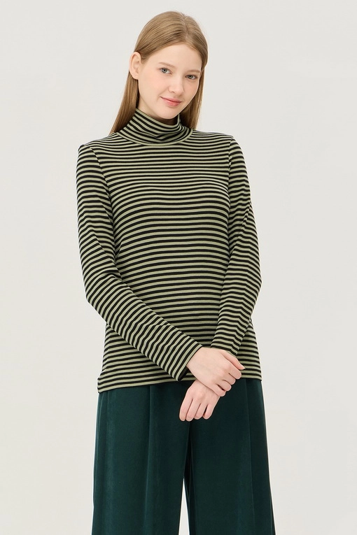 https://img.benettonmall.com/PARTS/KB/24F/BATS59461KA_MB.jpg