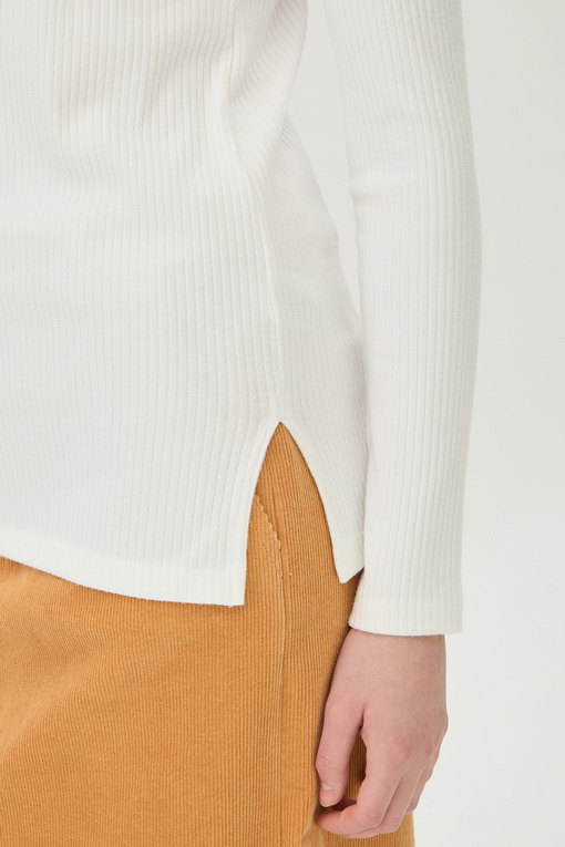https://img.benettonmall.com/PARTS/KB/24F/BATSE1461IV_MB_D3.jpg