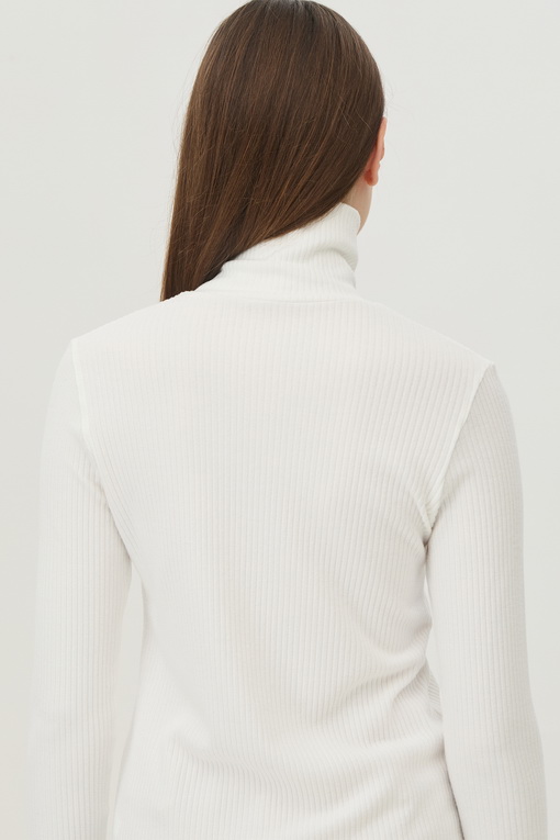 https://img.benettonmall.com/PARTS/KB/24F/BATSE1461IV_MB_D4.jpg