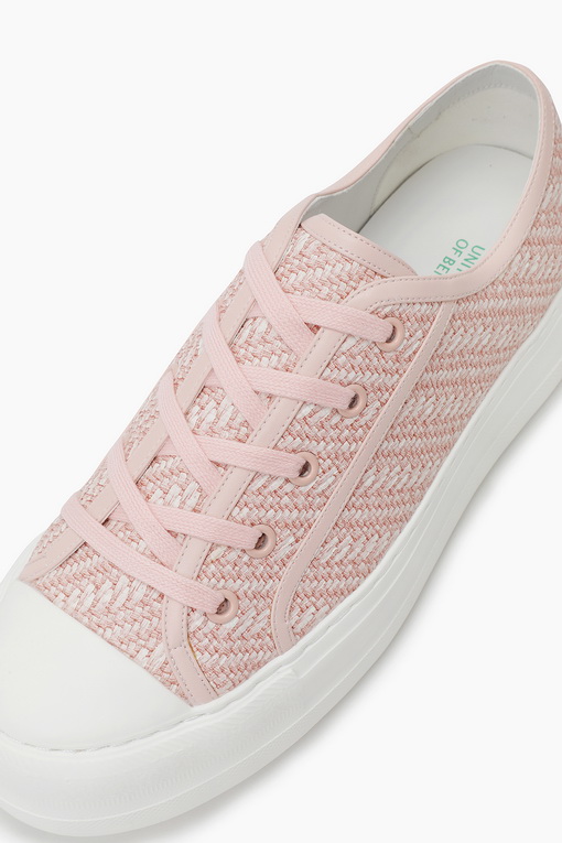 https://img.benettonmall.com/PARTS/KB/24F/BCSH50461LP_MB_D3.jpg