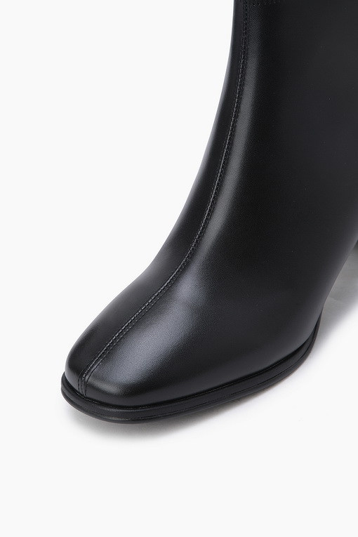 https://img.benettonmall.com/PARTS/KB/24F/BCSH51461BK_MB_D2.jpg