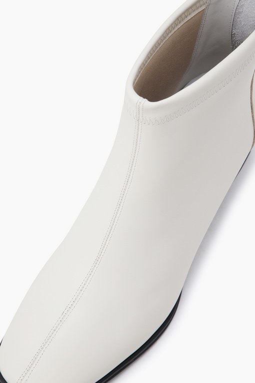 https://img.benettonmall.com/PARTS/KB/24F/BCSH51461IV_MB_D3.jpg