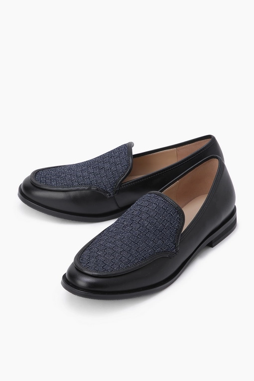https://img.benettonmall.com/PARTS/KB/24F/BCSH52461BK_MB.jpg