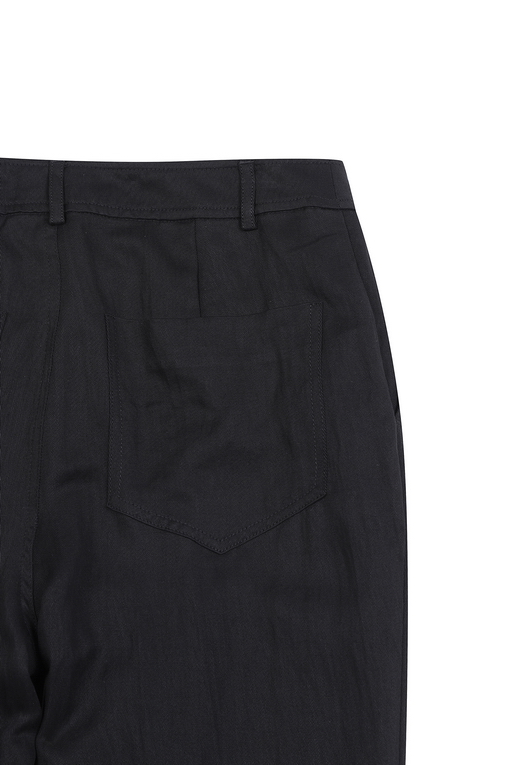 https://img.benettonmall.com/PARTS/KB/24S/47OZDF06F100_MB_D3.jpg