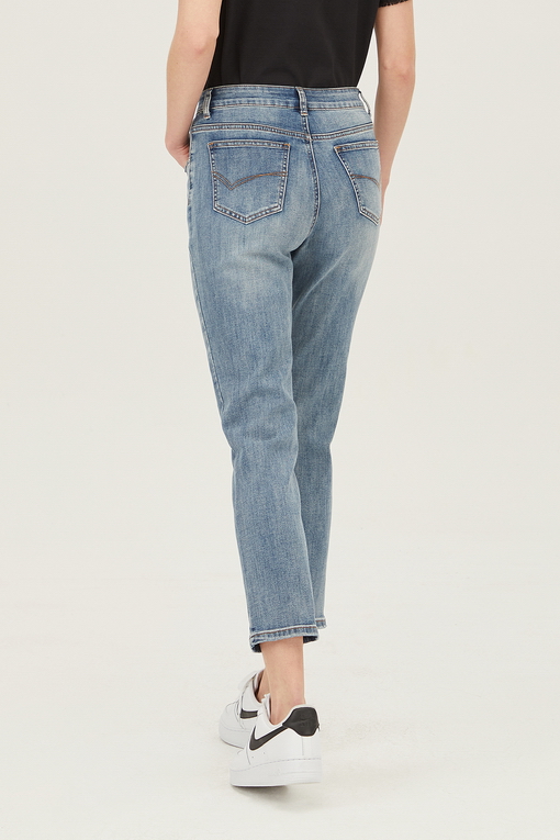 https://img.benettonmall.com/PARTS/KB/24S/BADP11411IN_MB_D1.jpg