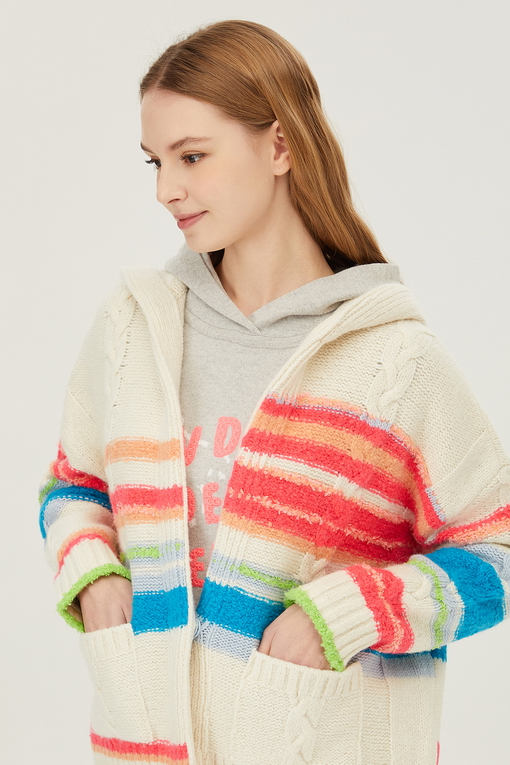 https://img.benettonmall.com/PARTS/KB/24S/BAKC05411IV_MB_D2.jpg