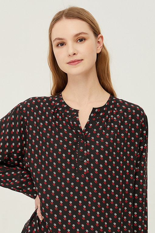 https://img.benettonmall.com/PARTS/KB/24S/BAOP01411BK_MB_D2.jpg