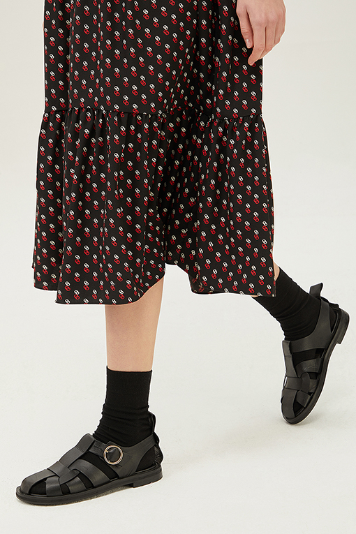 https://img.benettonmall.com/PARTS/KB/24S/BAOP01411BK_MB_D3.jpg
