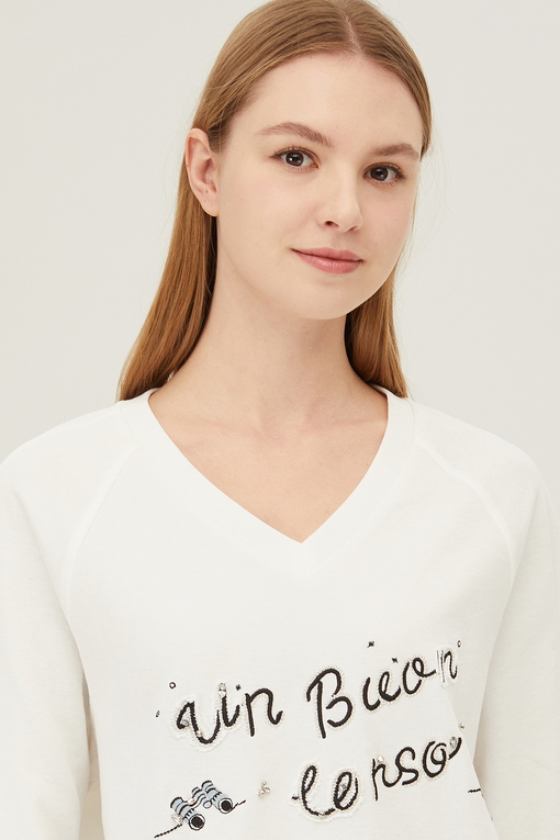 https://img.benettonmall.com/PARTS/KB/24S/BATS08411OW_MB_D2.jpg