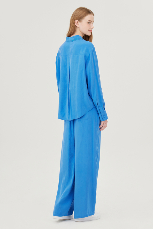 https://img.benettonmall.com/PARTS/KB/25F/BABL07541BL_MB_D1.jpg