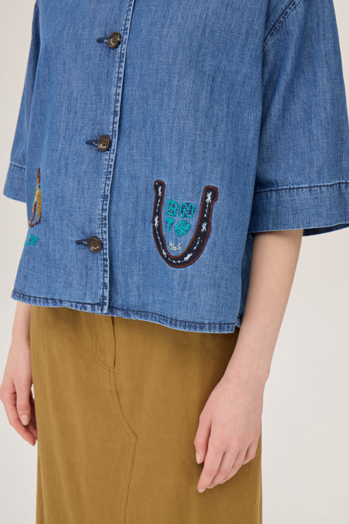 https://img.benettonmall.com/PARTS/KB/25F/BABL09541IN_MB_D4.jpg