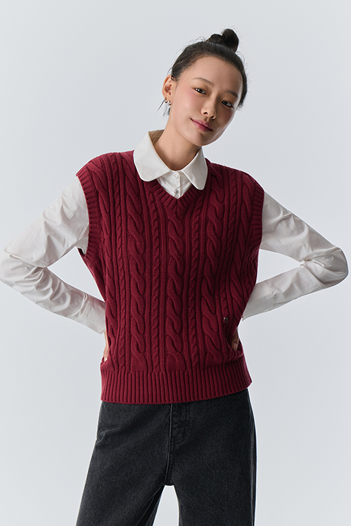 https://img.benettonmall.com/PARTS/KB/25F/BABLY1541WH_MB_D0.jpg