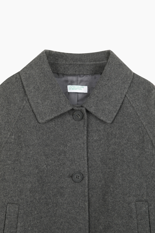 https://img.benettonmall.com/PARTS/KB/25F/BACTE1561GR_MB_D2.jpg