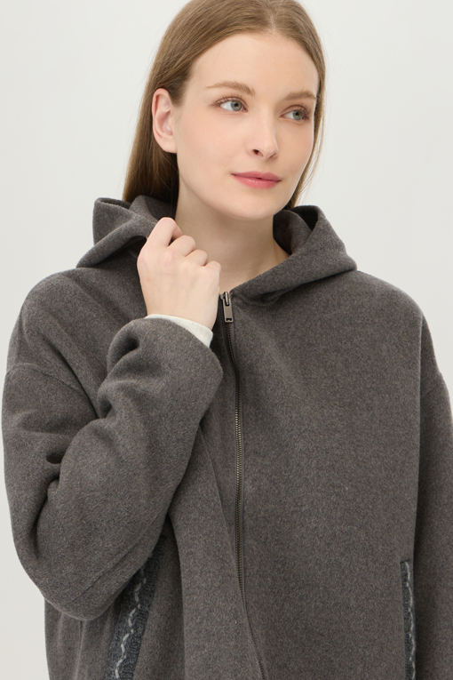 https://img.benettonmall.com/PARTS/KB/25F/BACTF1561DG_MB_D2.jpg