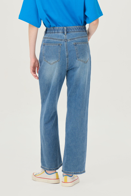 https://img.benettonmall.com/PARTS/KB/25F/BADP01541IN_MB_D1.jpg