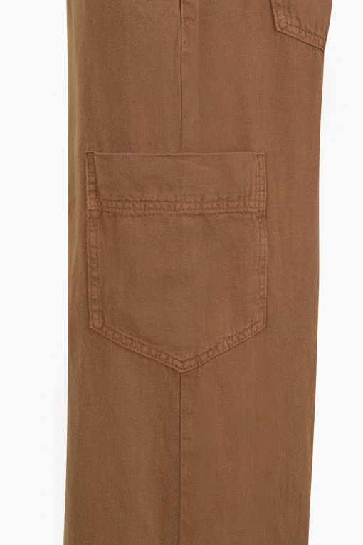 https://img.benettonmall.com/PARTS/KB/25F/BADP02541BR_MB_D13.jpg