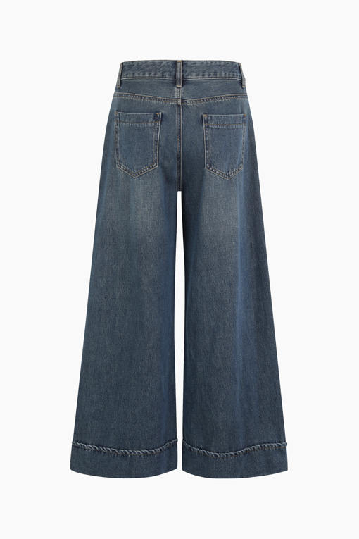 https://img.benettonmall.com/PARTS/KB/25F/BADP03541IN_MB_D11.jpg
