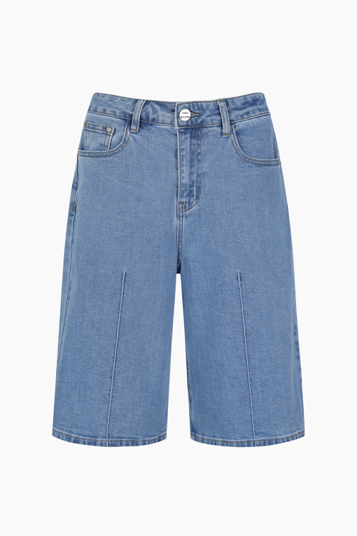 https://img.benettonmall.com/PARTS/KB/25F/BADP09541IN_MB_D10.jpg