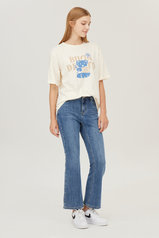 https://img.benettonmall.com/PARTS/KB/25F/BADP10541IN_MB_D5.jpg