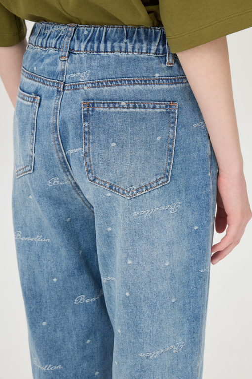 https://img.benettonmall.com/PARTS/KB/25F/BADP19541IN_MB_D4.jpg