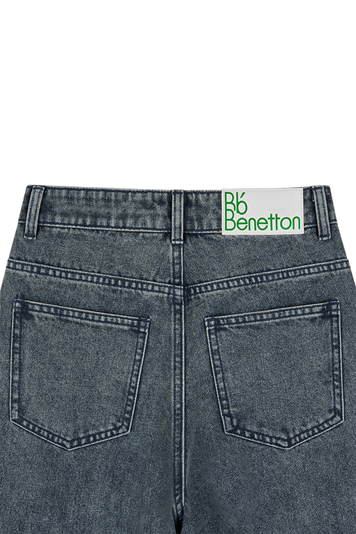 https://img.benettonmall.com/PARTS/KB/25F/BADPY1541IN_MB_D5.jpg