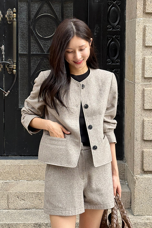 https://img.benettonmall.com/PARTS/KB/25F/BAJKY1561BG_MB_D0.jpg