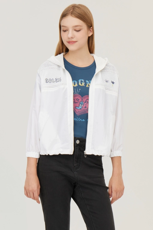 https://img.benettonmall.com/PARTS/KB/25F/BAJP01541WH_MB.jpg