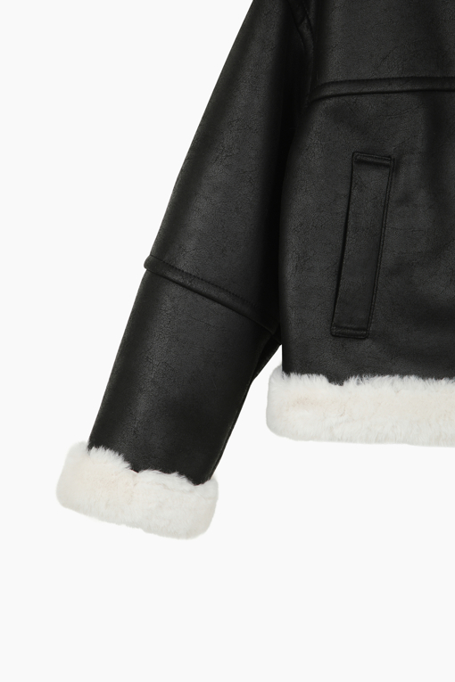 https://img.benettonmall.com/PARTS/KB/25F/BAJPE1561BK_MB_D3.jpg