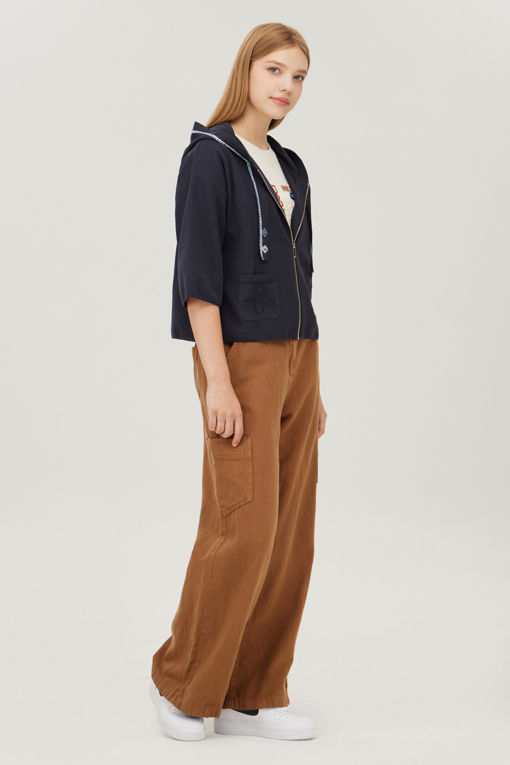 https://img.benettonmall.com/PARTS/KB/25F/BAKC03541NY_MB_D5.jpg
