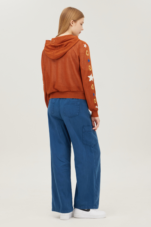 https://img.benettonmall.com/PARTS/KB/25F/BAKC04541BR_MB_D1.jpg
