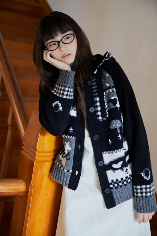 https://img.benettonmall.com/PARTS/KB/25F/BAKC65561BK_MB_D0.jpg