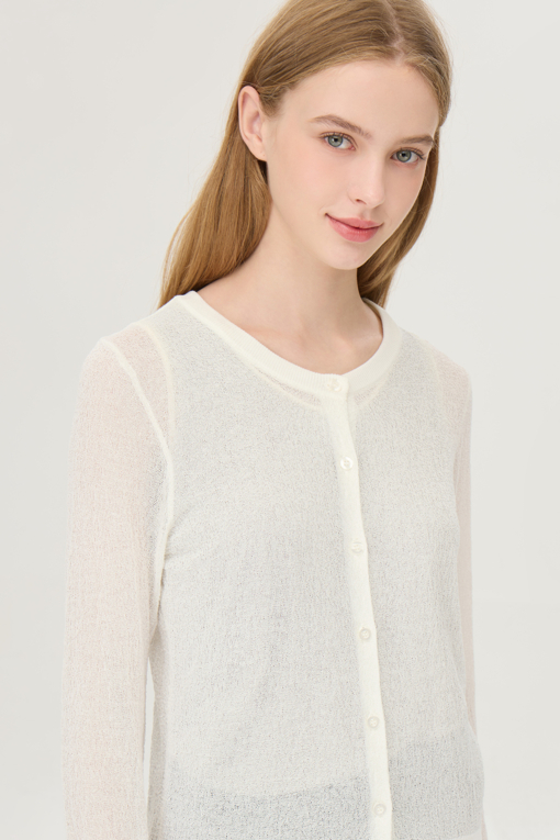 https://img.benettonmall.com/PARTS/KB/25F/BAKCE4541WH_MB_D2.jpg
