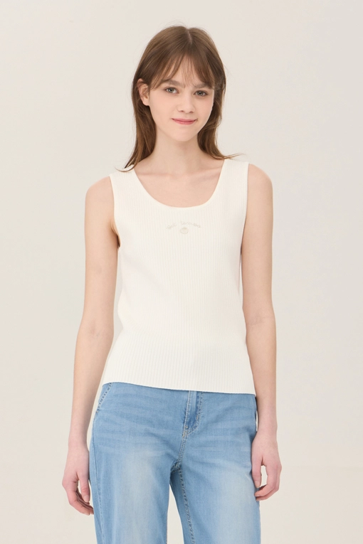https://img.benettonmall.com/PARTS/KB/25F/BAKP01541IV_MB.jpg