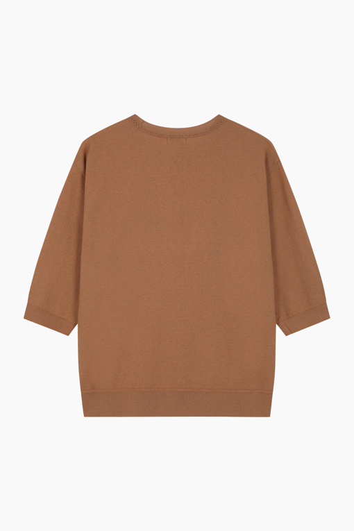 https://img.benettonmall.com/PARTS/KB/25F/BAKP07541CA_MB_D11.jpg