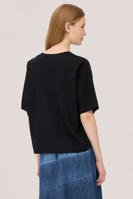 https://img.benettonmall.com/PARTS/KB/25F/BAKPE2541BK_MB_D1.jpg