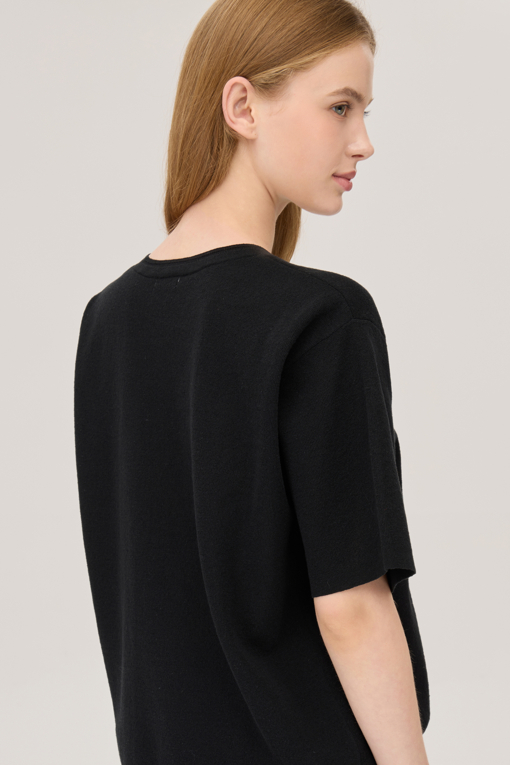 https://img.benettonmall.com/PARTS/KB/25F/BAKPE2541BK_MB_D3.jpg