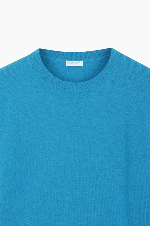 https://img.benettonmall.com/PARTS/KB/25F/BAKPF9561BL_MB_D12.jpg