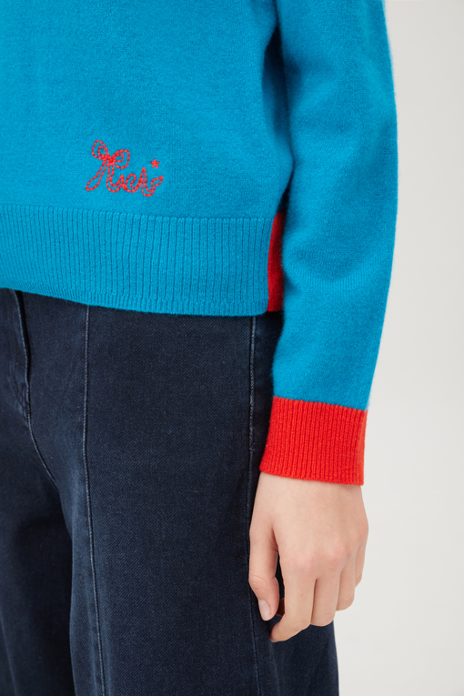 https://img.benettonmall.com/PARTS/KB/25F/BAKPF9561BL_MB_D4.jpg