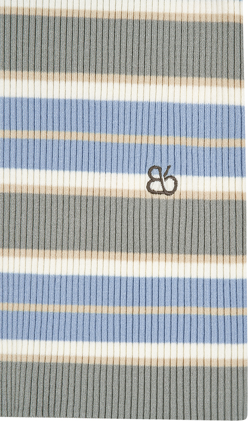 https://img.benettonmall.com/PARTS/KB/25F/BAKTY2541SB_MB_D5.jpg