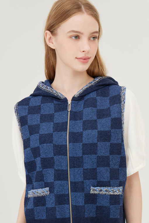 https://img.benettonmall.com/PARTS/KB/25F/BAKV01541BL_MB_D2.jpg