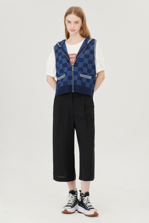 https://img.benettonmall.com/PARTS/KB/25F/BAKV01541BL_MB_D5.jpg