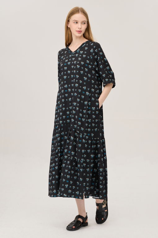 https://img.benettonmall.com/PARTS/KB/25F/BAOP01541BK_MB_D5.jpg
