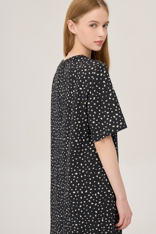 https://img.benettonmall.com/PARTS/KB/25F/BAOP03541BK_MB_D3.jpg